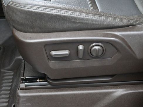 Used 2022 GMC Sierra 2500 Denali w/ Denali Ultimate Package image 14