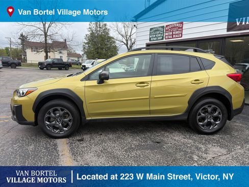 Used 2023 Subaru Crosstrek 2.5i Sport AWD/4WD image 2