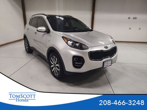 Used 2018 Kia Sportage EX w/ EX Premium Package AWD/4WD image 1