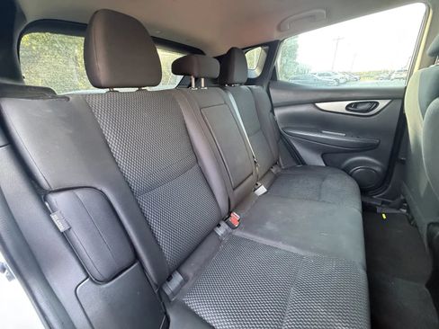 Used 2022 Nissan Rogue Sport S AWD/4WD image 11