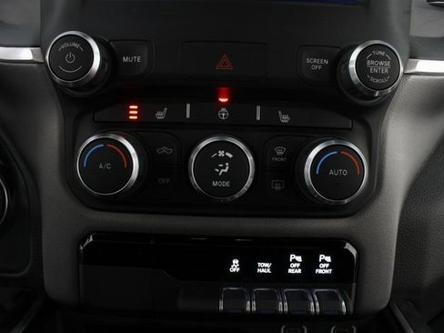 Used 2022 RAM 1500 Big Horn image 6