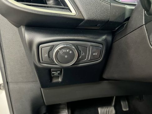 Used 2016 Lincoln MKX Reserve w/ Technology Package AWD/4WD image 19