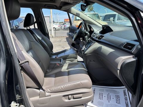 Used 2016 Honda Odyssey Touring image 14