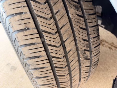 Used 2019 Land Rover Range Rover Sport HSE image 37