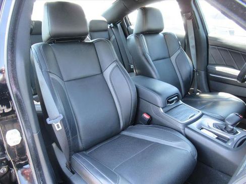 Used 2023 Dodge Charger SXT w/ Plus Group RWD image 8