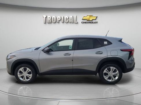 New 2026 Chevrolet Trax LS FWD image 2