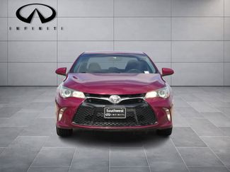 Used 2016 Toyota Camry SE video 2