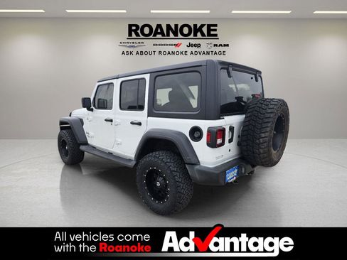 Used 2019 Jeep Wrangler Unlimited Sport S AWD/4WD image 11