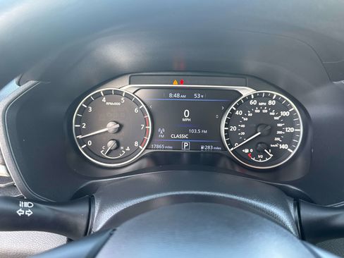 Used 2025 Nissan Altima 2.5 SV image 23