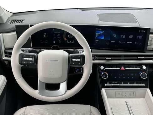 New 2025 Hyundai Santa Fe SEL image 17