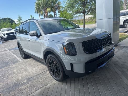 Certified 2025 Kia Telluride EX X-Line AWD/4WD image 2