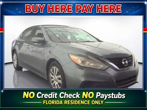 Used 2016 Nissan Altima 2.5 S w/ Power Driver Seat Package FWD image 1