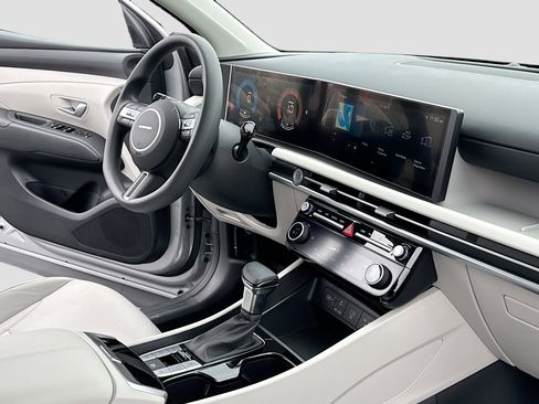 New 2026 Hyundai Tucson SEL image 5