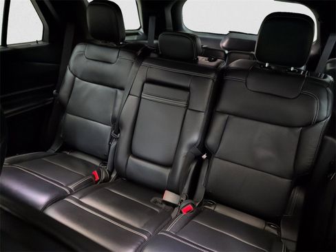 Certified 2023 Ford Explorer ST w/ Technology Package image 26