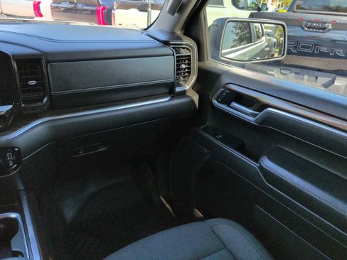 Used 2025 Chevrolet Silverado 1500 RST AWD/4WD image 16