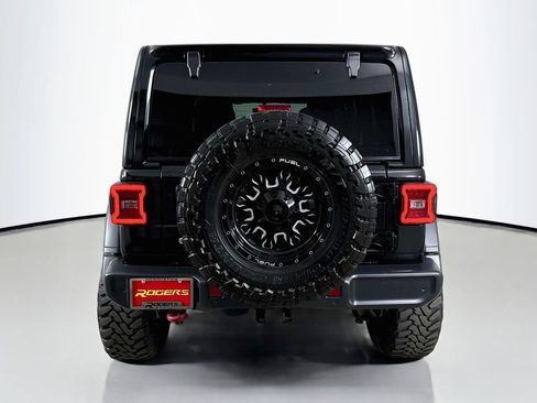 Used 2018 Jeep Wrangler Unlimited Rubicon AWD/4WD image 7