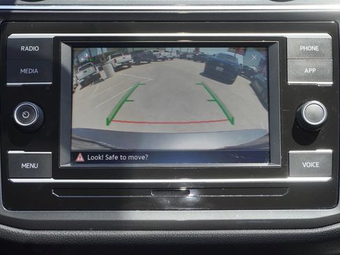 Used 2022 Volkswagen Tiguan S AWD/4WD image 16