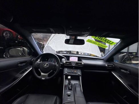 Used 2015 Lexus IS 250 w/ F-Sport Package RWD image 20