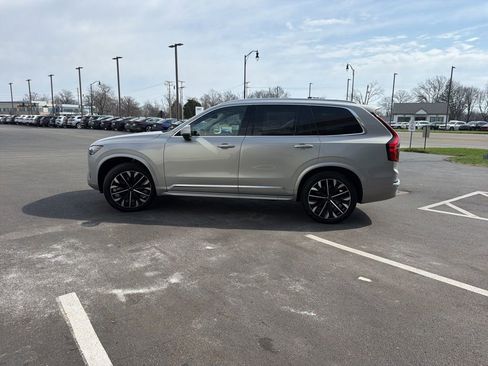 Certified 2025 Volvo XC90 B6 Plus image 4