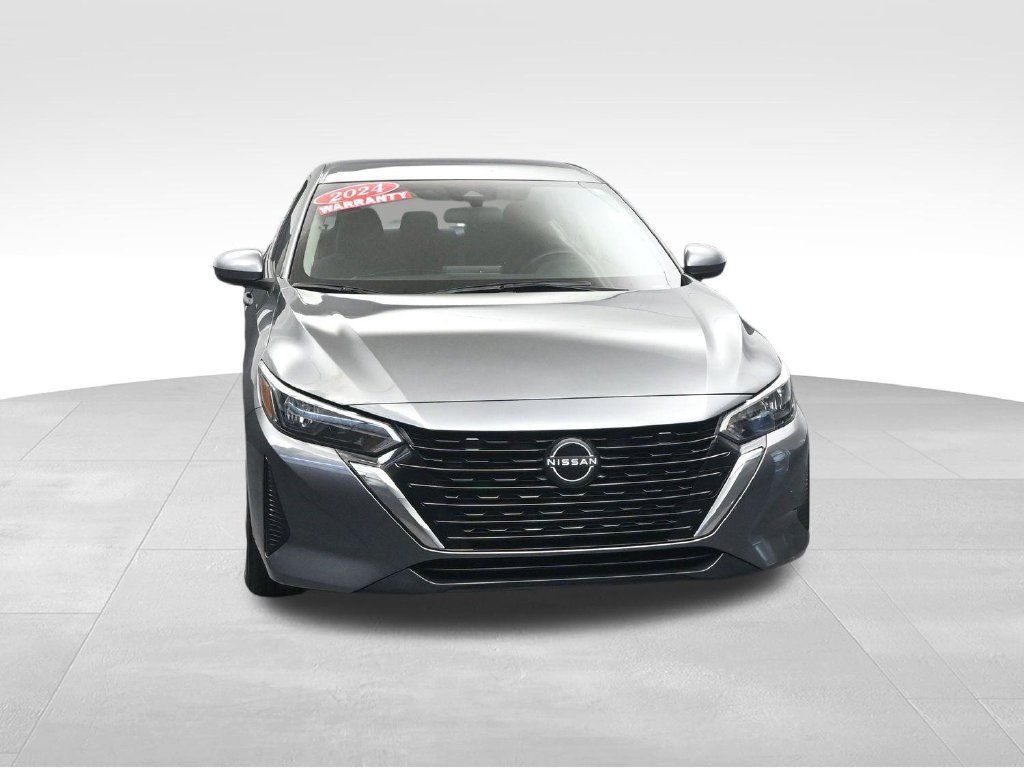 Used 2024 Nissan Sentra S FWD image 8