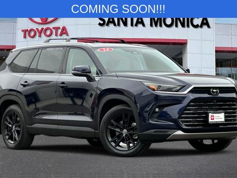Used 2024 Toyota Grand Highlander AWD Hybrid image 1