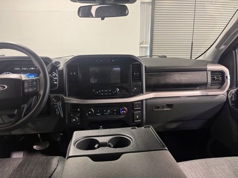 Used 2023 Ford F150 XLT image 20