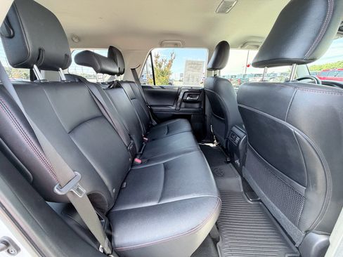 Used 2021 Toyota 4Runner TRD Off-Road Premium AWD/4WD image 26