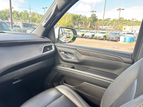 Used 2024 Chevrolet Tahoe LT AWD/4WD image 31