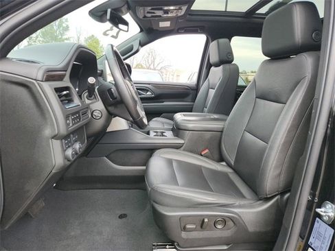 Used 2023 Chevrolet Tahoe Z71 w/ Luxury Package image 8