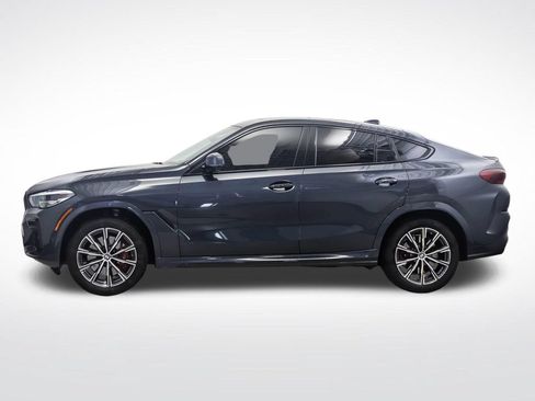 Used 2022 BMW X6 M50i w/ Premium Package AWD/4WD image 2