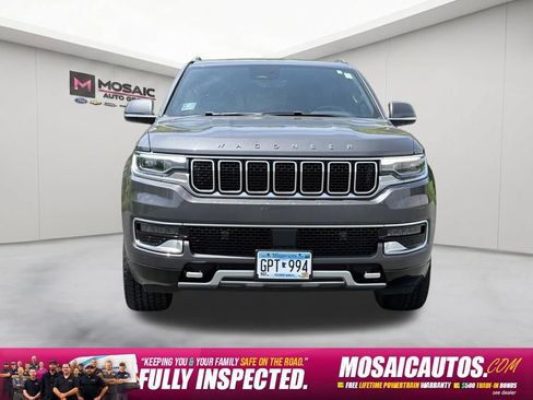 Used 2022 Jeep Wagoneer Series II w/ HD Trailer Tow Package AWD/4WD image 2