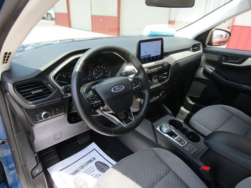 Used 2022 Ford Escape SE w/ Convenience Package AWD/4WD image 10