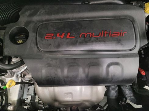 Used 2018 Jeep Compass Latitude w/ Popular Equipment Group AWD/4WD image 30