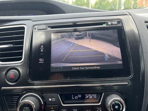 Used 2015 Honda Civic SE image 19