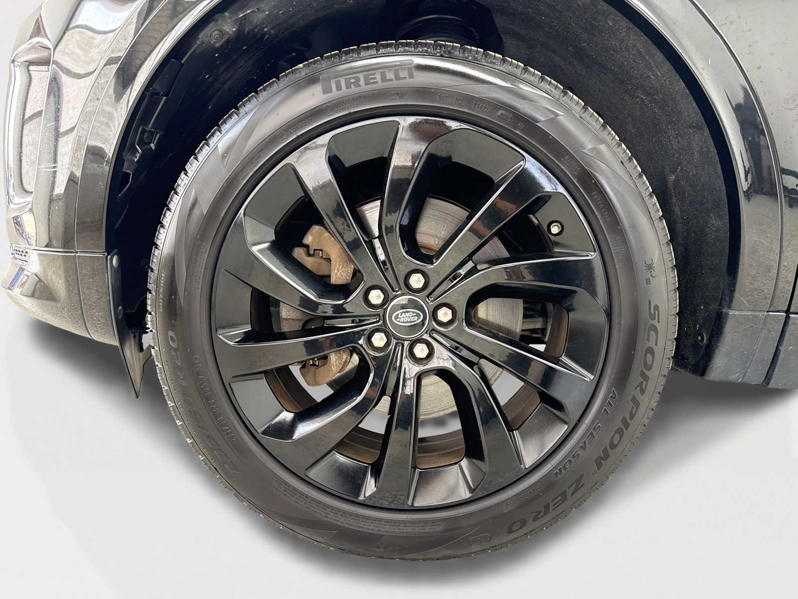Used 2020 Land Rover Discovery Sport SE R-Dynamic AWD/4WD image 52