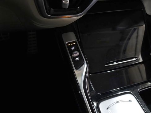 Used 2022 Kia Sorento SX Prestige image 28