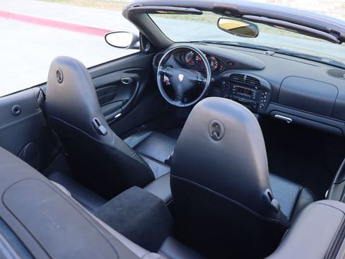 Used 2002 Porsche 911 Carrera image 37