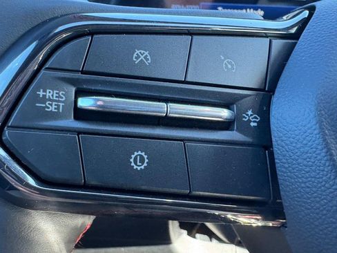 New 2026 Chevrolet Equinox RS image 11