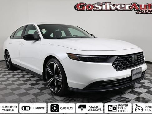 Used 2024 Honda Accord Sport image 1