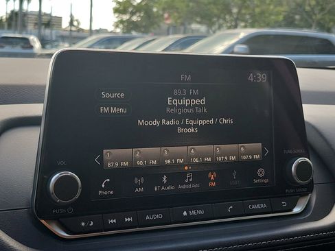 Certified 2024 Nissan Rogue SV w/ SV Premium Package image 33