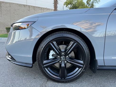 Used 2025 Honda Accord Sport image 33