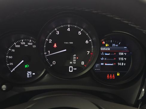 New 2026 Porsche Macan AWD/4WD image 37