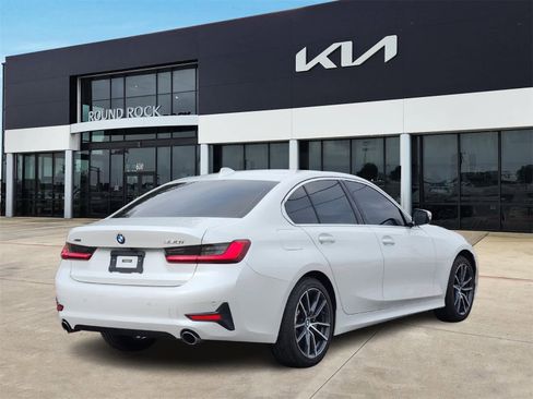 Used 2021 BMW 330i xDrive Sedan image 5