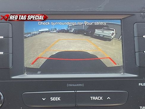 Used 2018 Kia Sedona LX FWD image 29