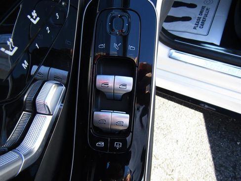 Used 2022 Mercedes-Benz S 580 4MATIC Sedan image 13