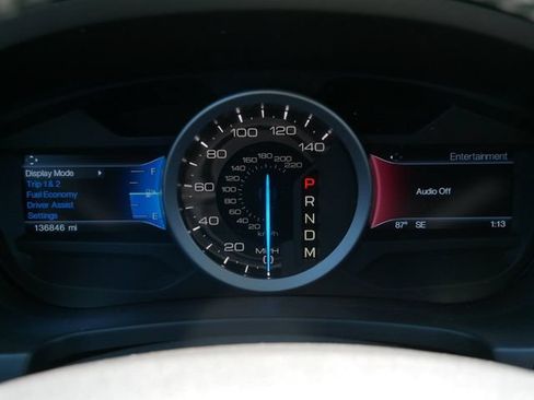 Used 2014 Ford Explorer XLT w/ Equipment Group 202A AWD/4WD image 20