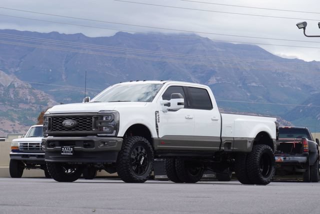 Used 2026 Ford F350 King Ranch AWD/4WD image 3