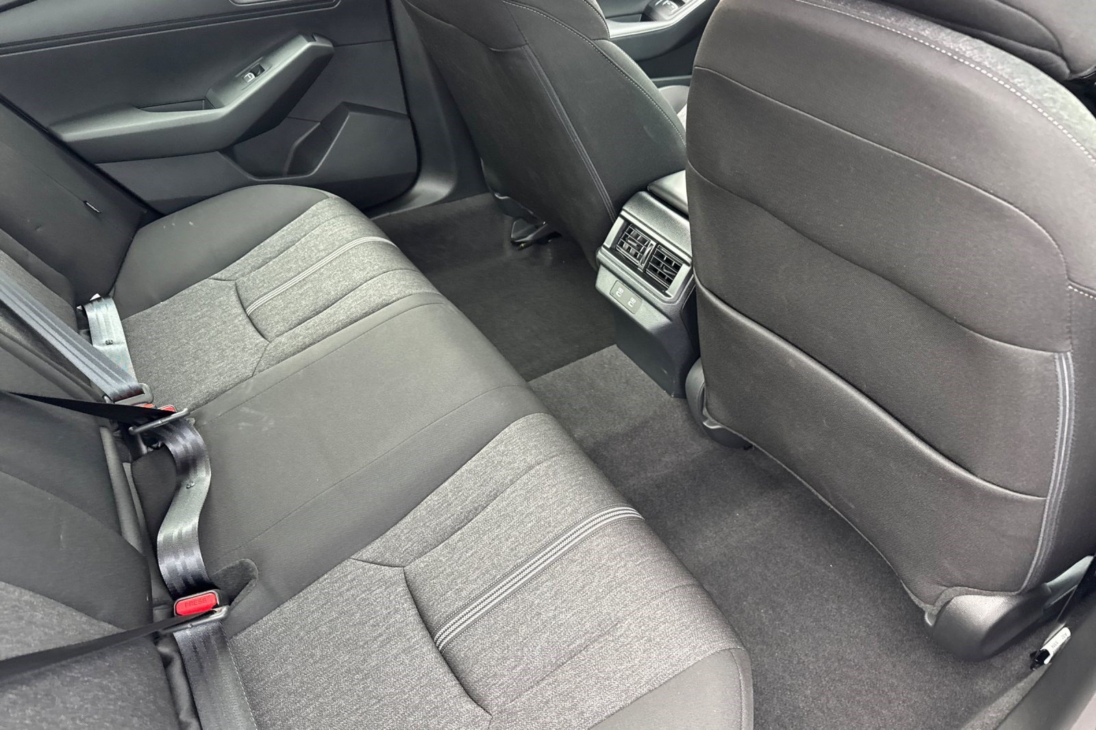 Used 2025 Honda Accord Sport image 30
