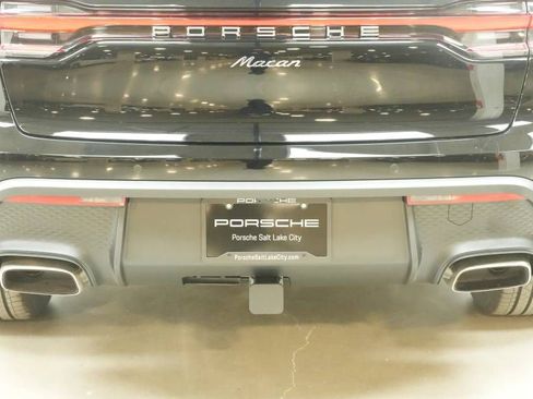 New 2026 Porsche Macan AWD/4WD image 36