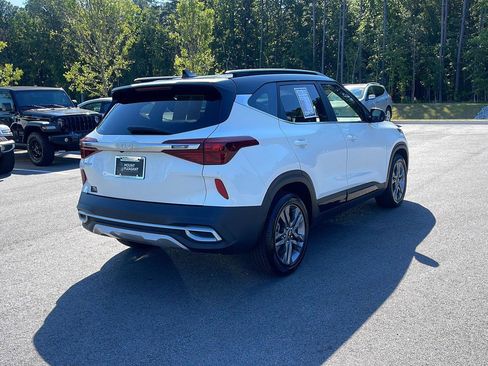 Used 2022 Kia Seltos S FWD image 7